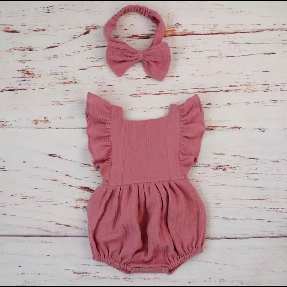 Baby girl Romper in Pink
